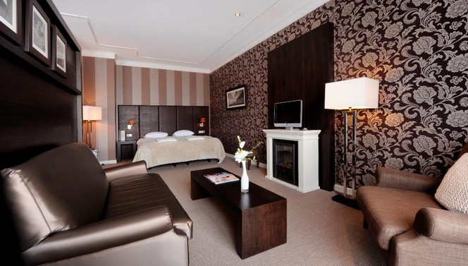 Executive Suite Brun TheaterHotel De Oranjerie